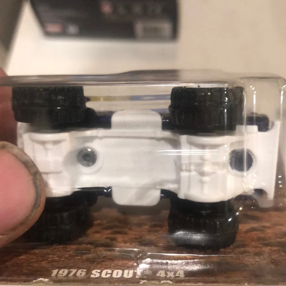 Matchbox Off-Road Rally 1976 Scout 4x4 Toy Car - Purple